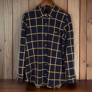 L. L. Bean Button Down Knit Shirt Navy Blue With Gold Size Large